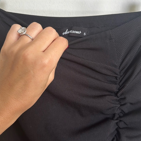 🆕 Vici Olivaceous Ruched Maxi Skirt - Picture 4 of 5